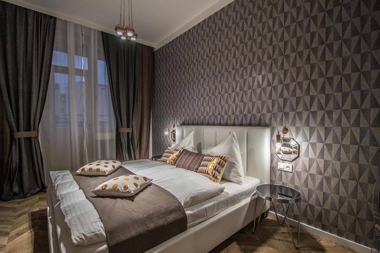 Executive Bright Apt. By Ruterra Prag Exteriör bild