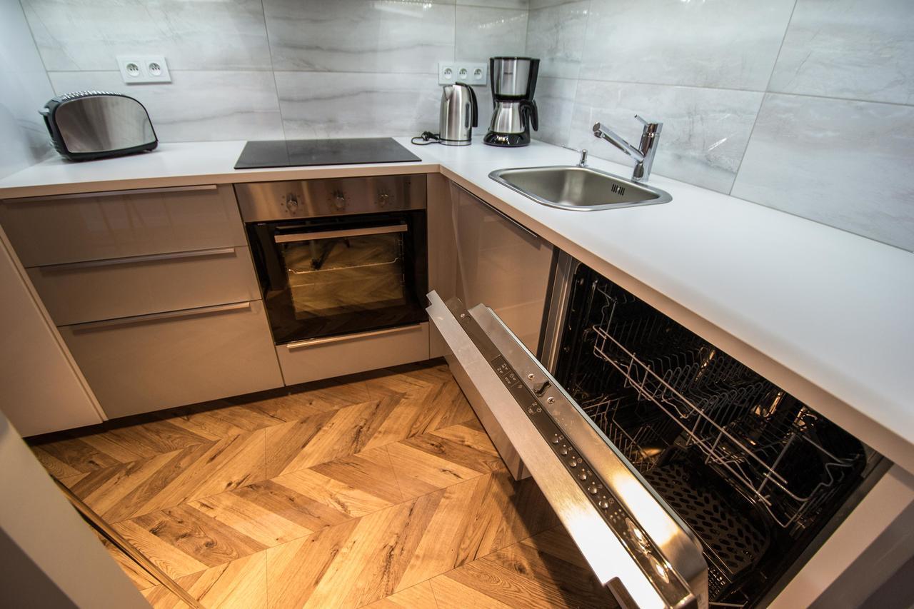 Executive Bright Apt. By Ruterra Prag Exteriör bild