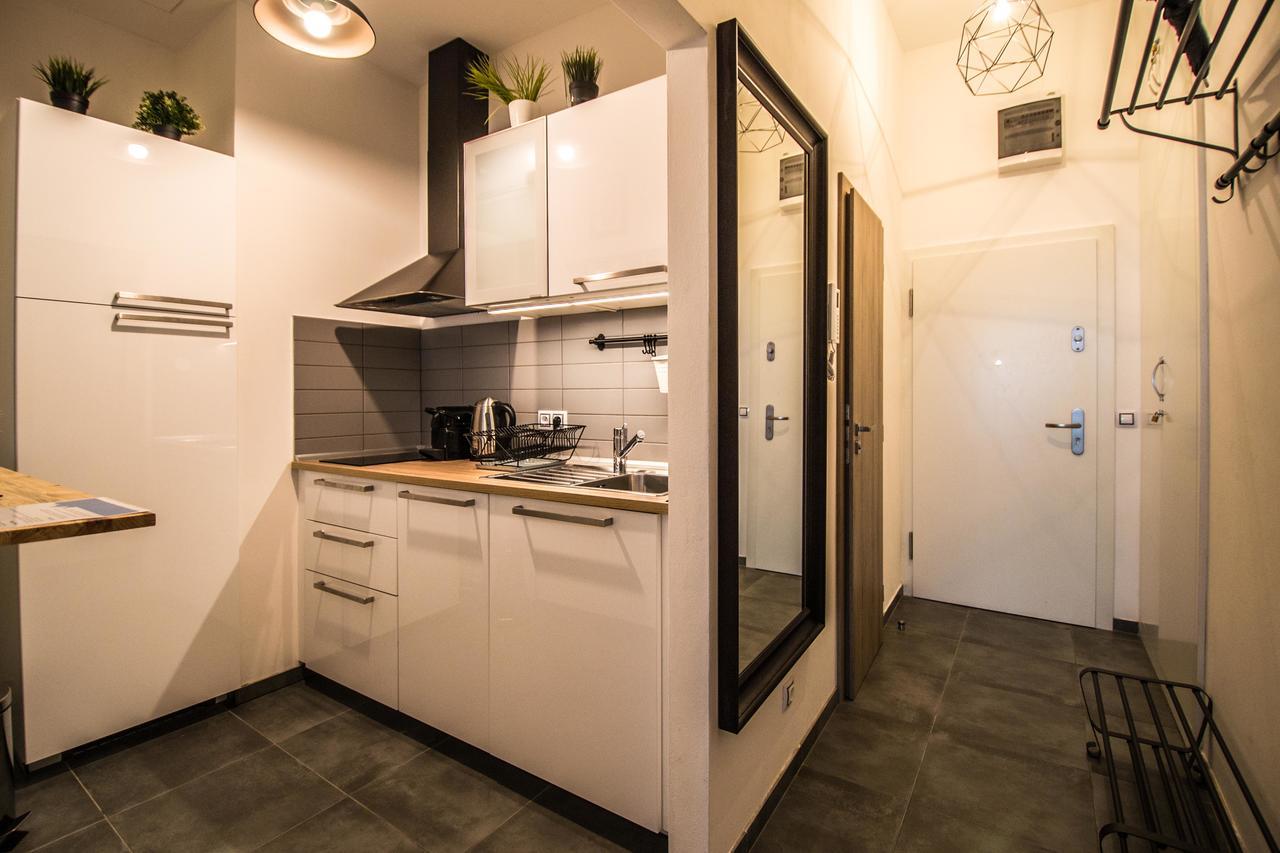 Executive Bright Apt. By Ruterra Prag Exteriör bild