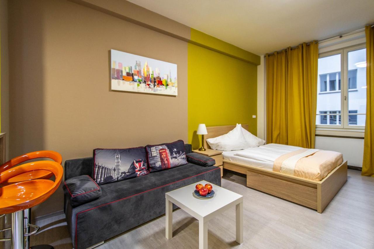 Executive Bright Apt. By Ruterra Prag Exteriör bild