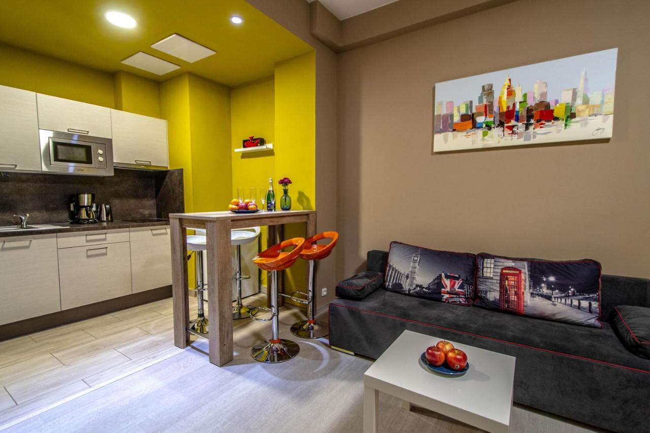 Executive Bright Apt. By Ruterra Prag Exteriör bild